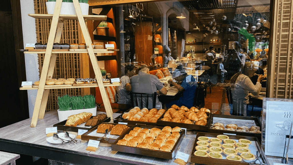 Breakfast at Anantara Siam Bangkok MSN