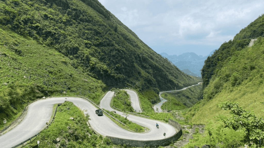 Ha Giang Loop Day 2 Dong van Karst Plateau, Vietnam MSN