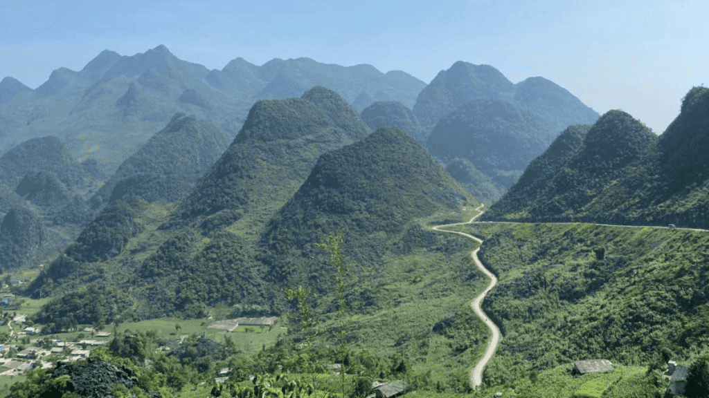 Ha Giang Loop Day 4 Nui Doi mountain, Vietnam MSN