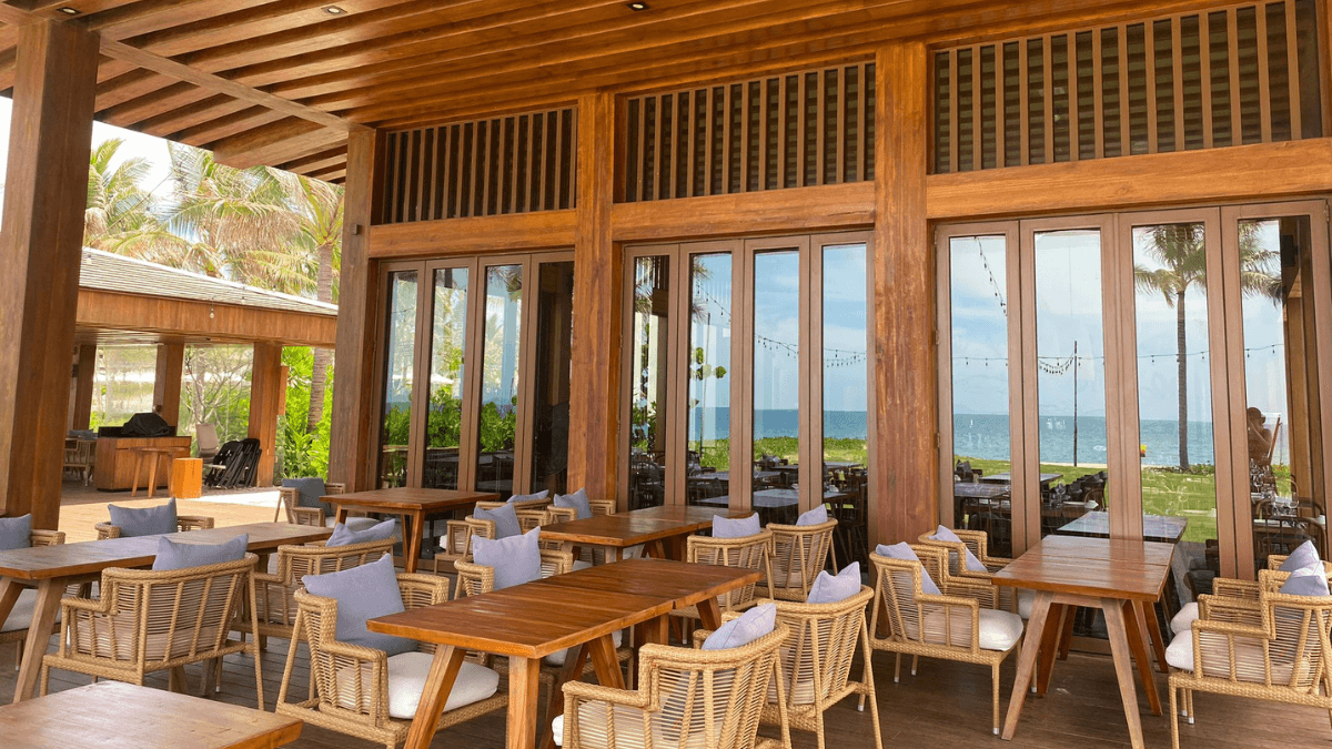 Atlantis Food Restaurant - Alma Resort Cam Rahn Vietnam MSN