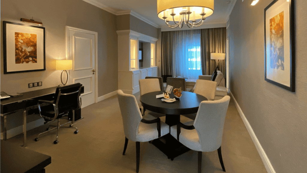 The Ritz-Carlton Kuala Lumpur Hotel Suite Room with Chairs and Desk and Table MSN