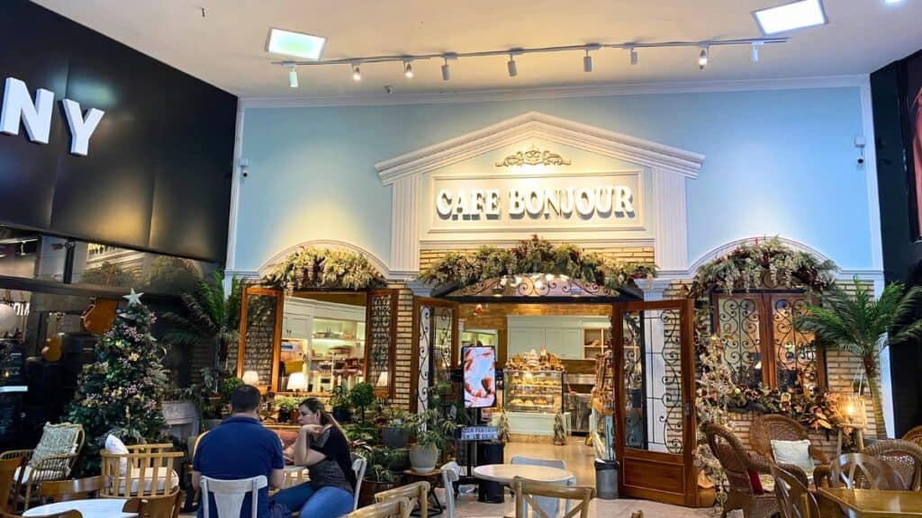 Cafe Bonjour Shopping Mall Paris Ciudad del Este Paraguay