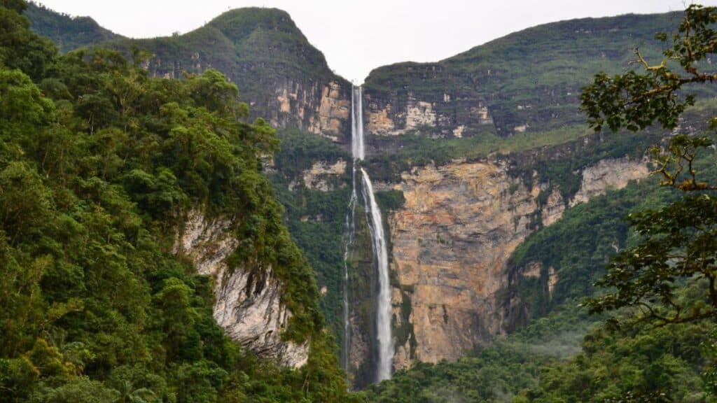 Gocta waterfall, 771m high. Chachapoyas, Amazonas, Peru Stock