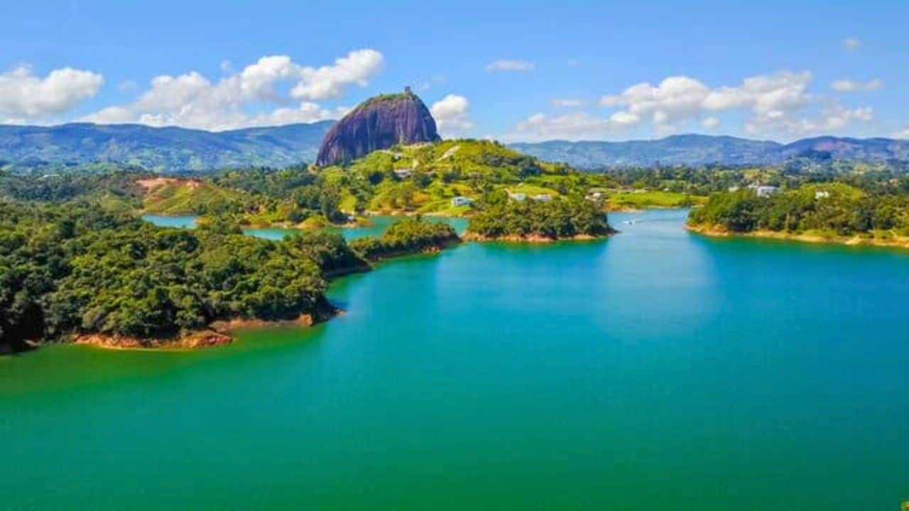 How To Travel From Medellin to Guatapé & Important Tips to Enjoy Your Trip Stock