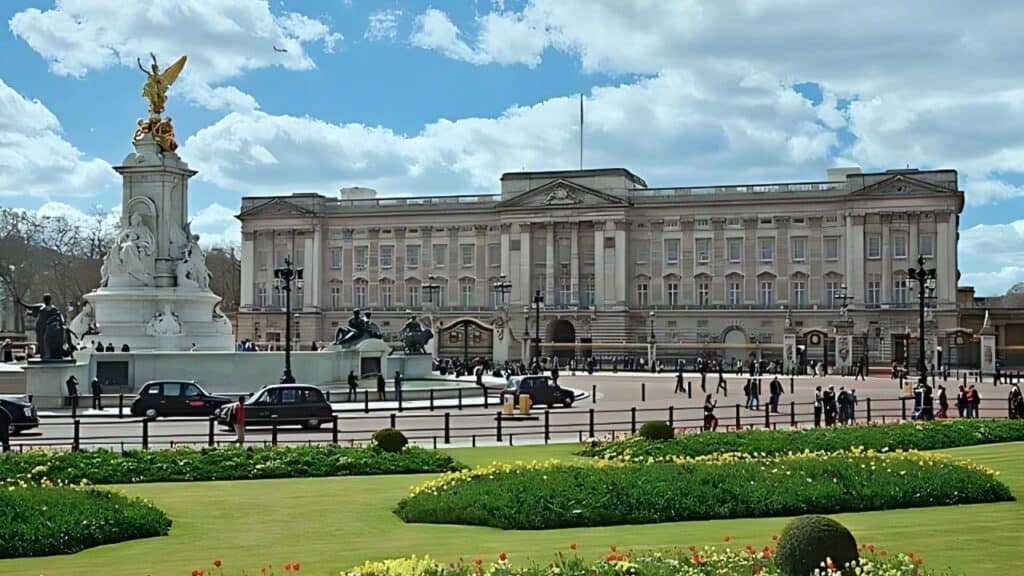 Bukingham Palace in Longdon, England.