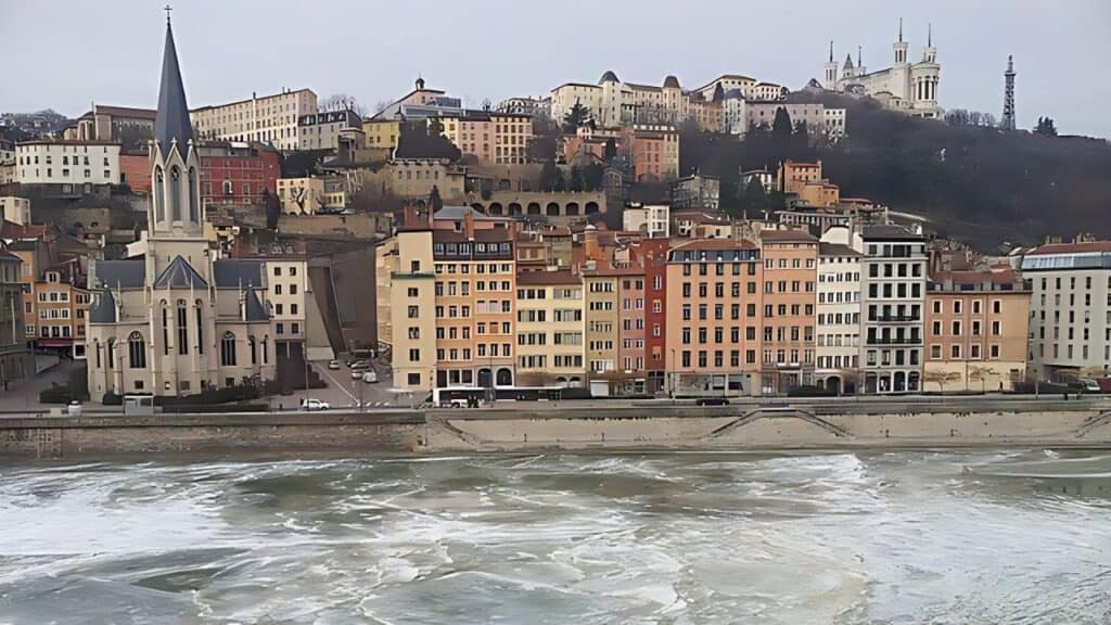 Lyon France incredible sea view. 