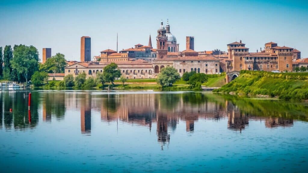 Lovely lake view of Mantua, Italy.
